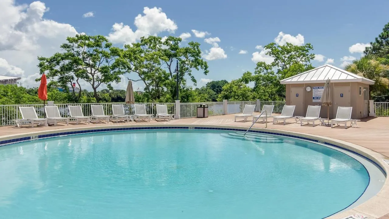 Holiday home Gorgeous 1-Bed 2-Bath Condo With Gulf View! Pools On-Site! Walk To The Beach! Panama City Beach