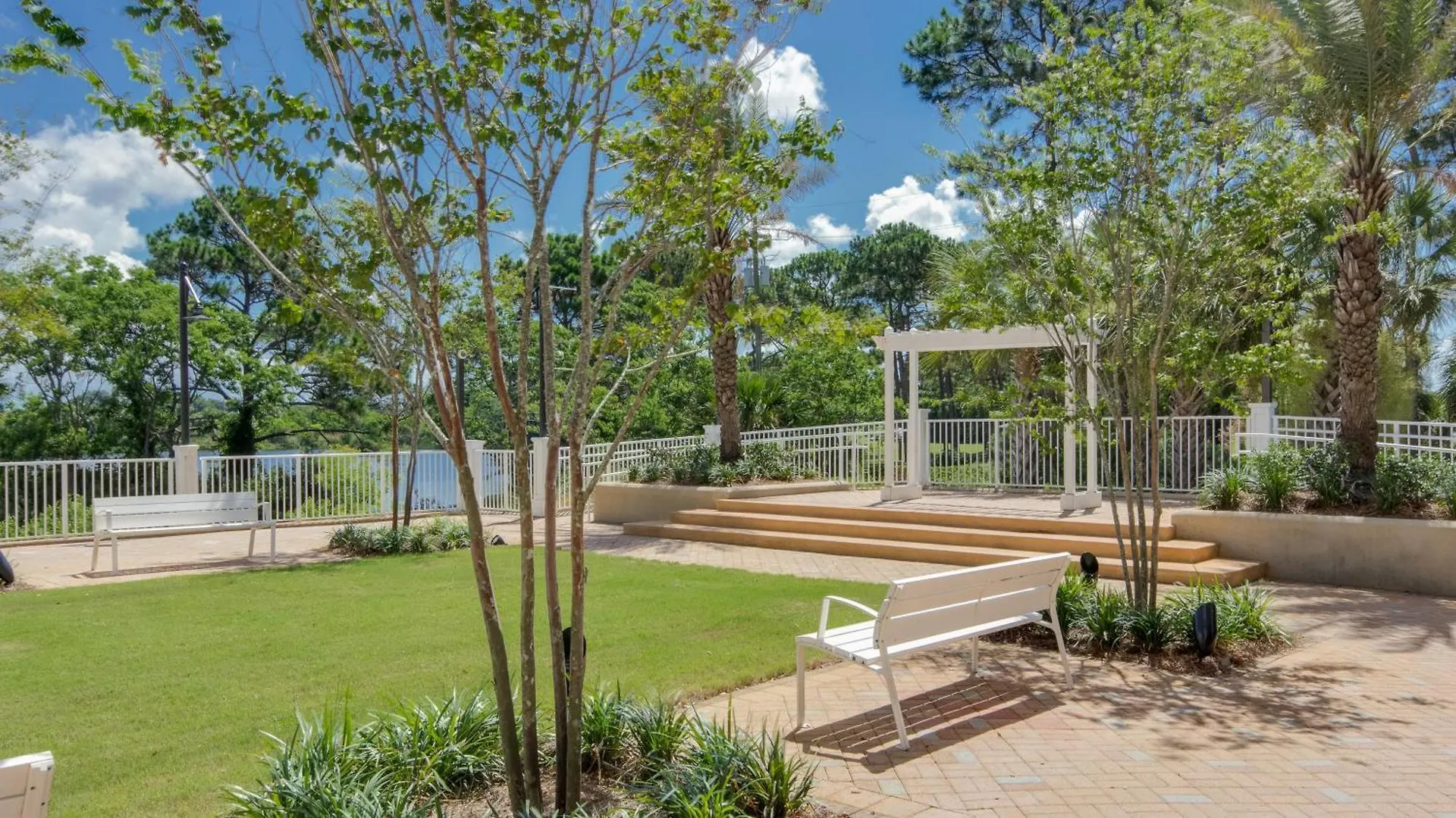 Holiday home Gorgeous 1-Bed 2-Bath Condo With Gulf View! Pools On-Site! Walk To The Beach! Panama City Beach