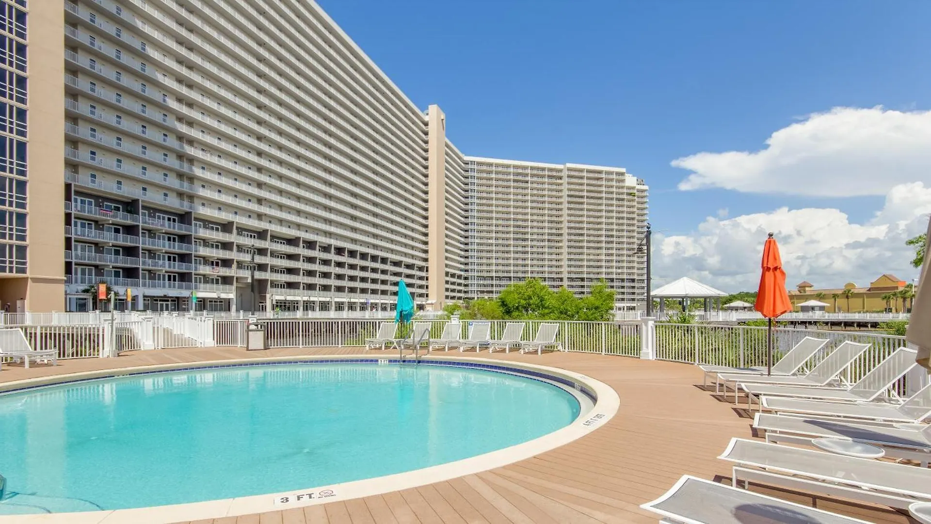 Gorgeous 1-Bed 2-Bath Condo With Gulf View! Pools On-Site! Walk To The Beach! Panama City Beach 0*,  United States