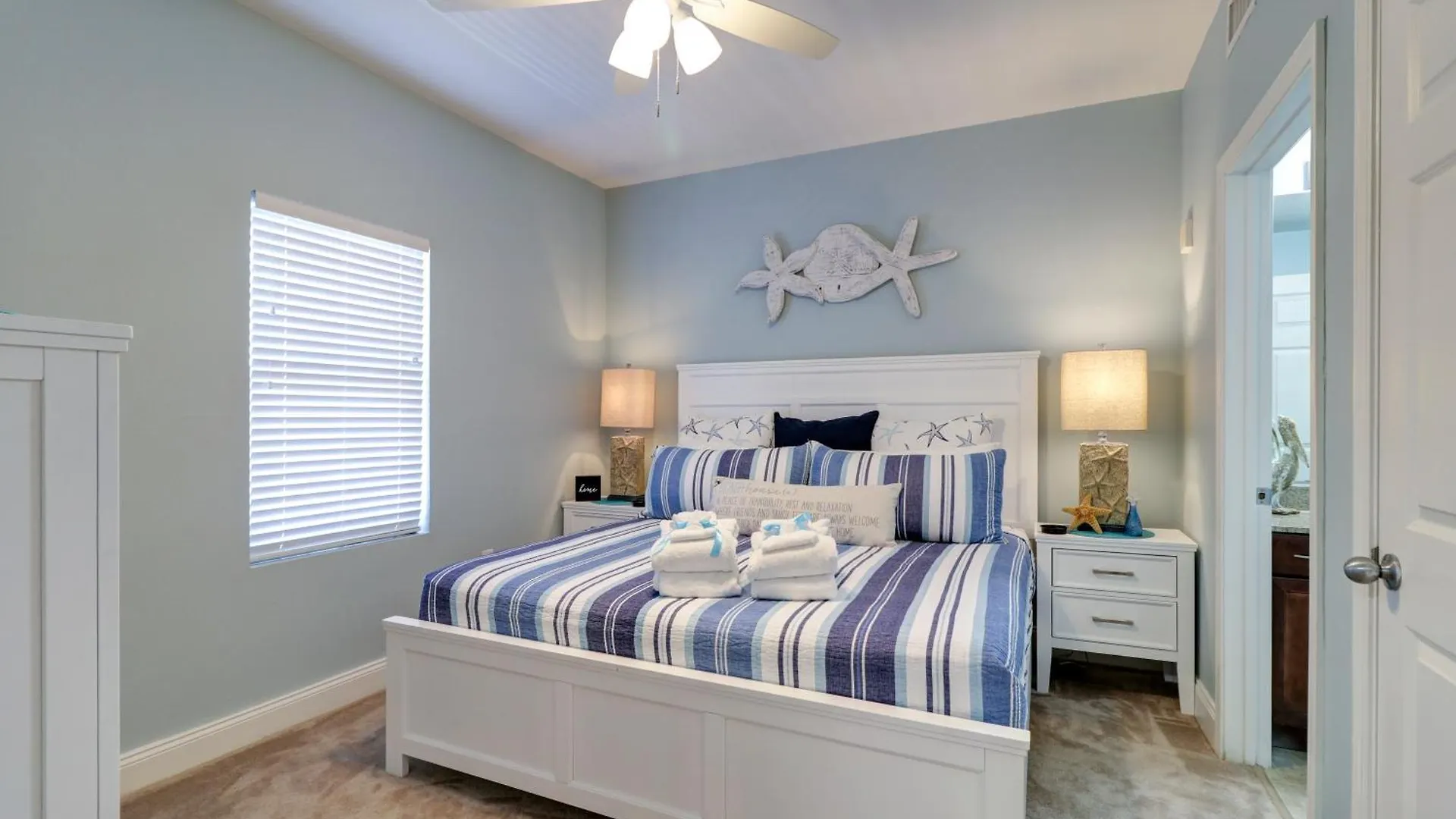 Gorgeous 1-Bed 2-Bath Condo With Gulf View! Pools On-Site! Walk To The Beach! Panama City Beach 0*,  Stati Uniti