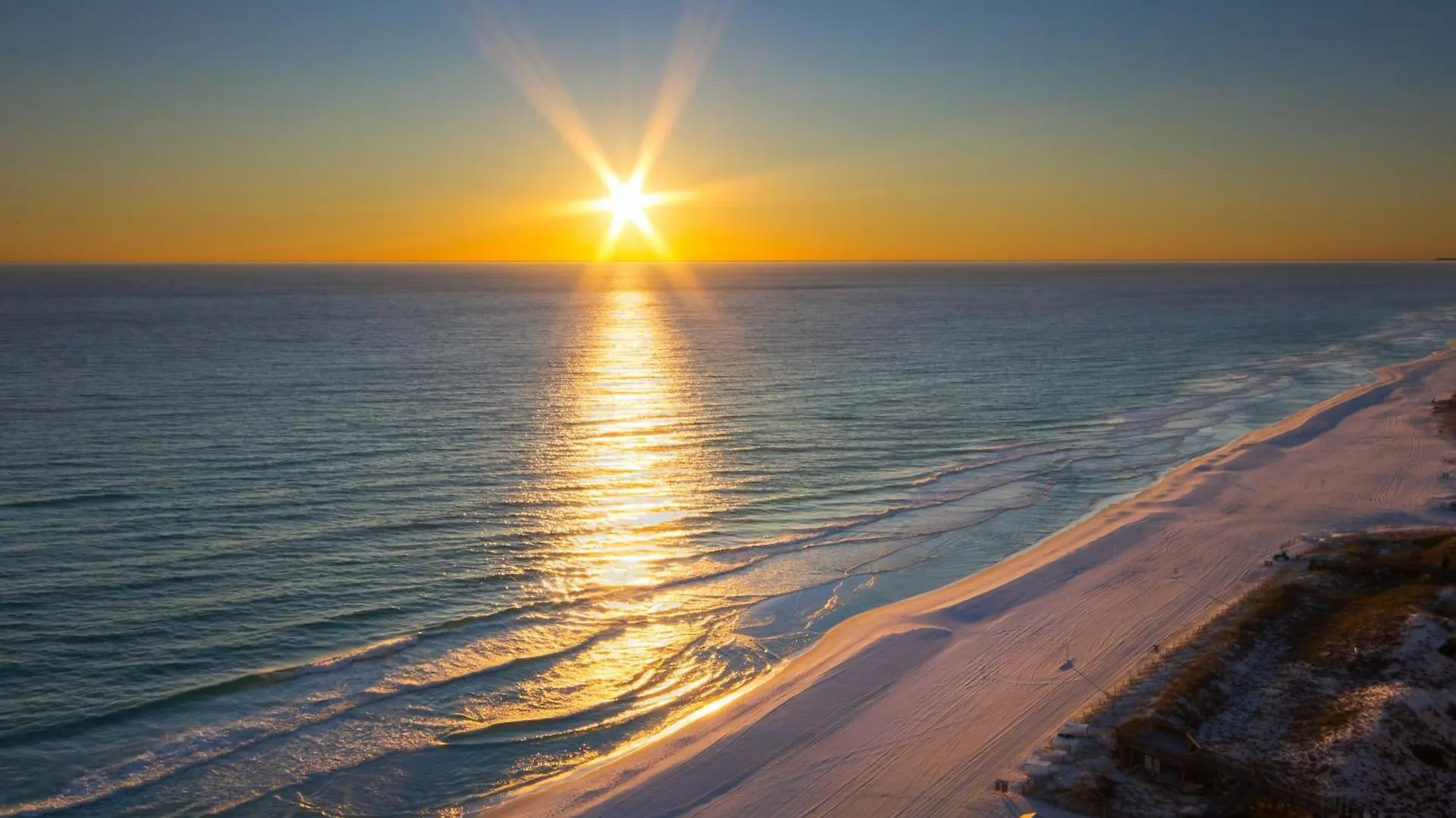 Holiday home Gorgeous 1-Bed 2-Bath Condo With Gulf View! Pools On-Site! Walk To The Beach! Panama City Beach