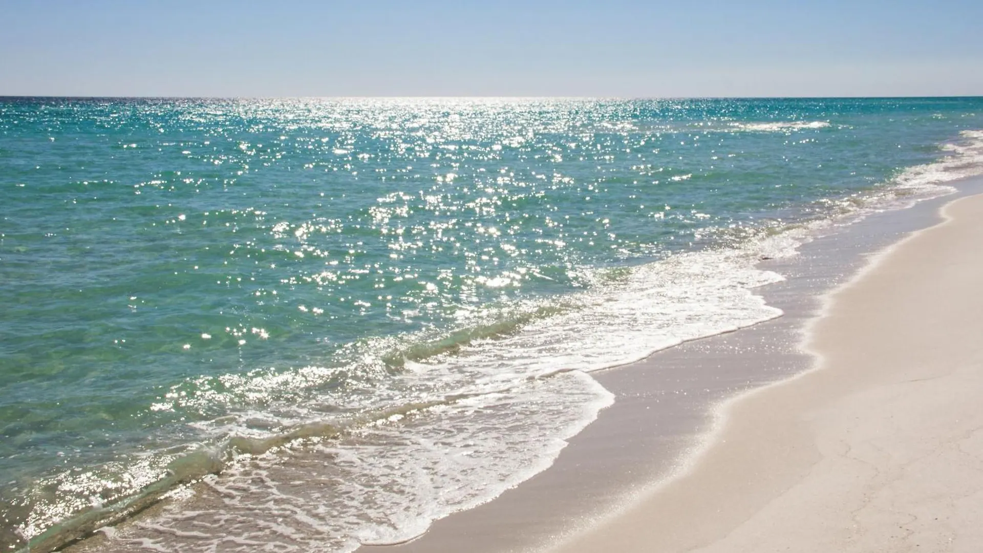 Gorgeous 1-Bed 2-Bath Condo With Gulf View! Pools On-Site! Walk To The Beach! Panama City Beach United States