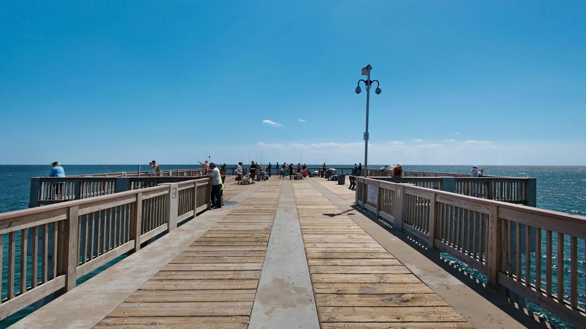 Holiday home Gorgeous 1-Bed 2-Bath Condo With Gulf View! Pools On-Site! Walk To The Beach! Panama City Beach