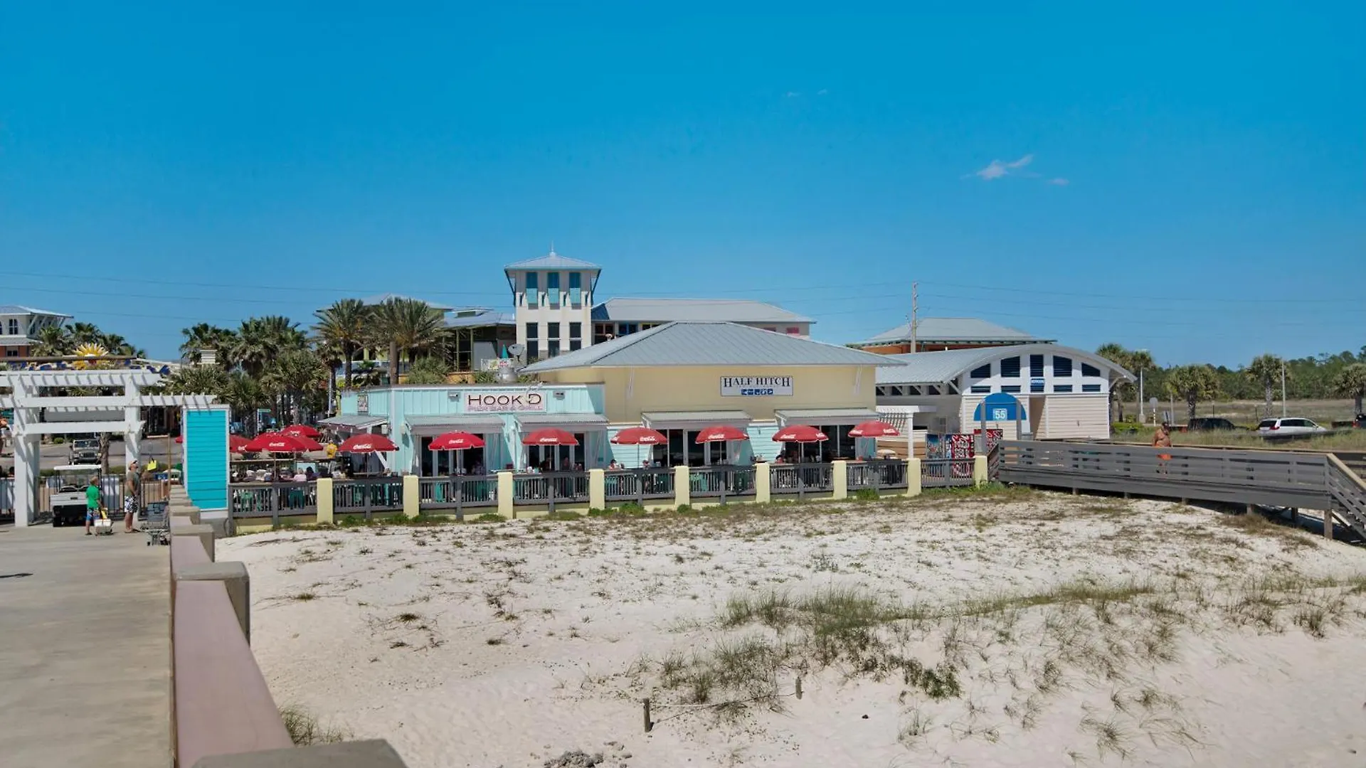 Gorgeous 1-Bed 2-Bath Condo With Gulf View! Pools On-Site! Walk To The Beach! Panama City Beach Holiday home